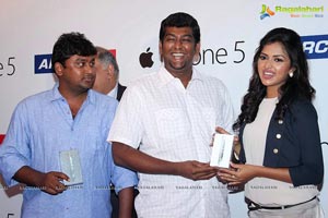 Amala Paul iPhone 5