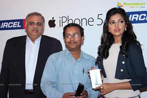 Amala Paul iPhone 5