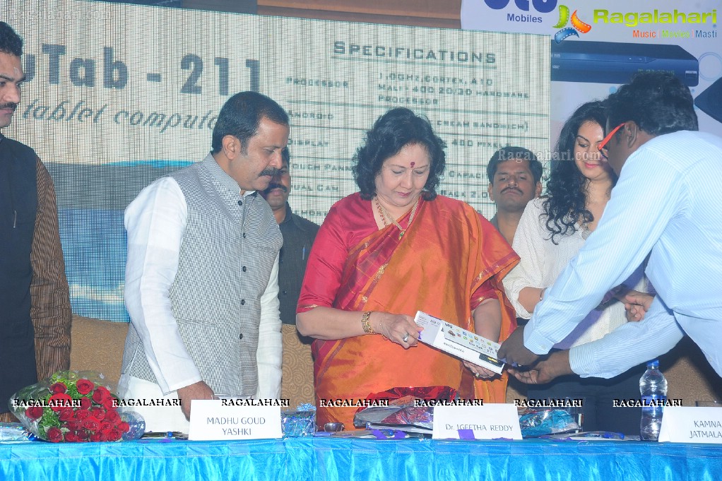 Kamna Jethmalani launches Blu Mobiles, Hyderabad