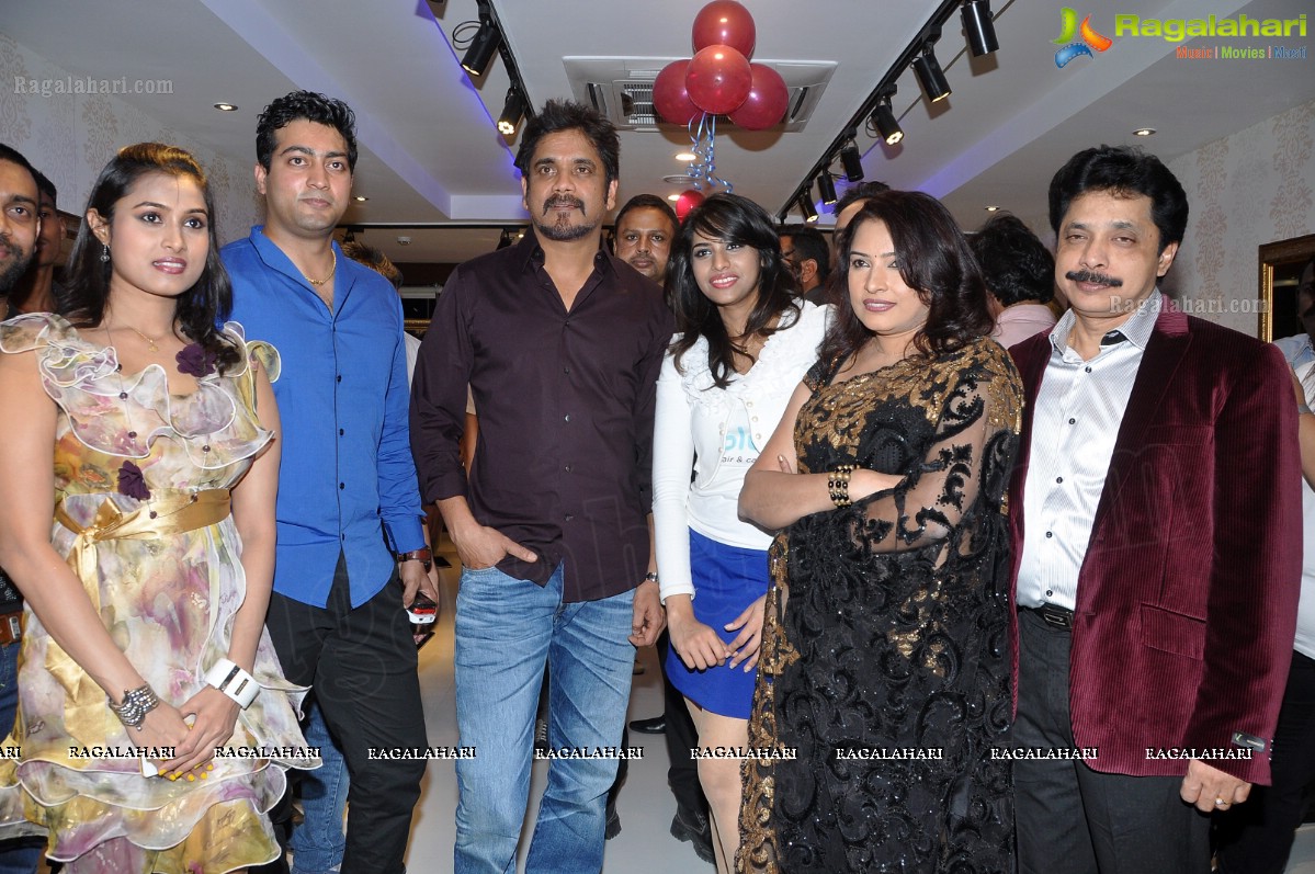 Nagarjuna launches b:blunt Salon, Hyderabad