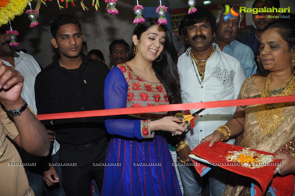 Charmi inaugurates Naveena's Slimming & Cosmetic Clinic, Hyderabad