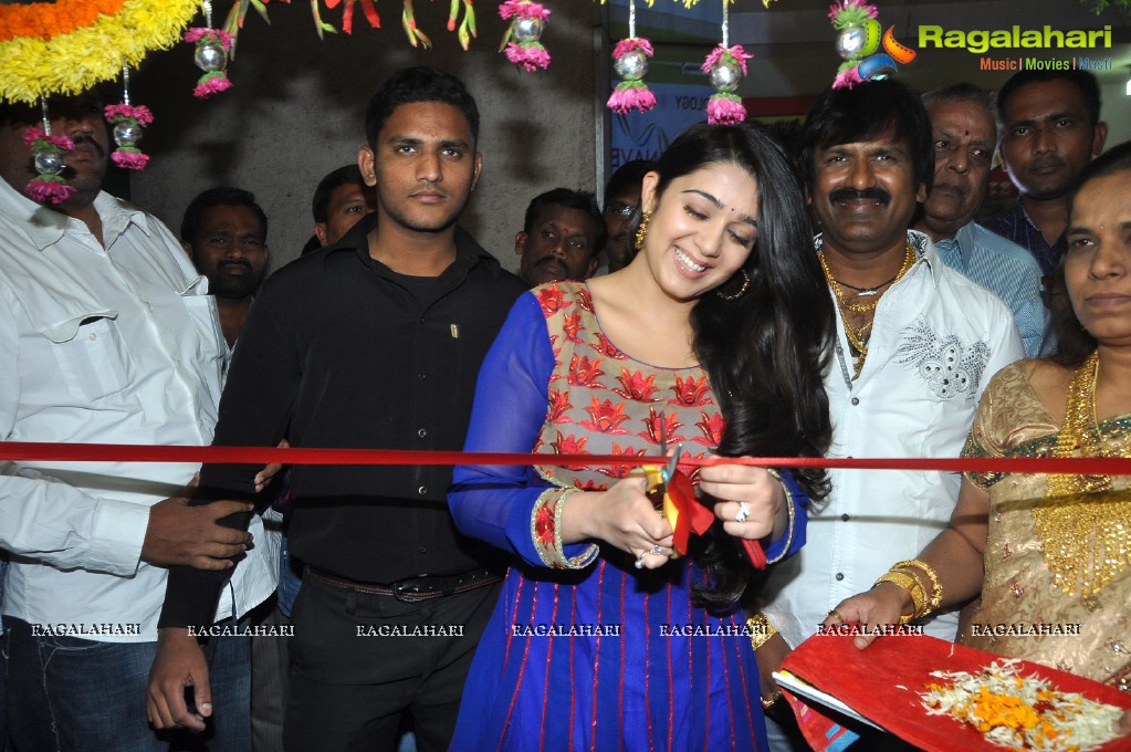 Charmi inaugurates Naveena's Slimming & Cosmetic Clinic, Hyderabad