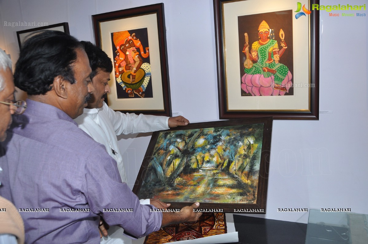 Chiranjeevi launches 'Human Colours of Telangana' Art Exhibition