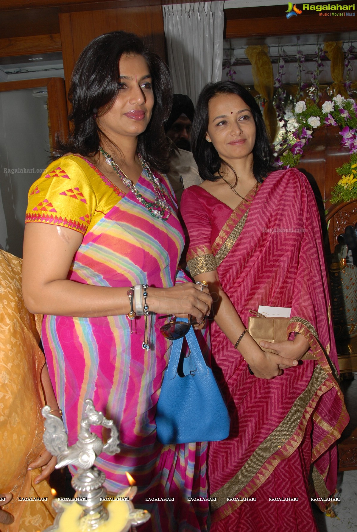 Amala Akkineni & Pinky Reddy launches Karni Jewellers, Hyderabad