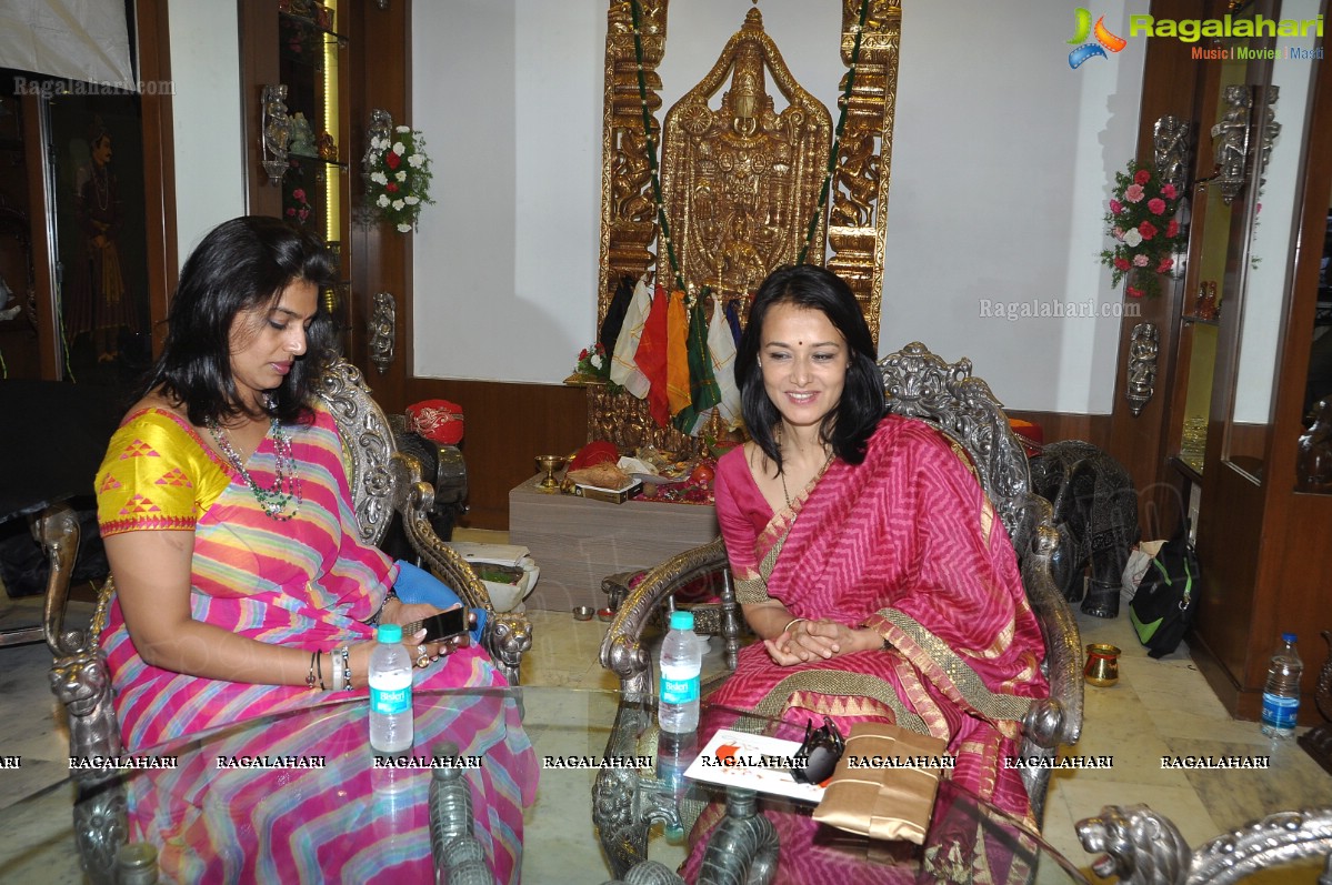 Amala Akkineni & Pinky Reddy launches Karni Jewellers, Hyderabad