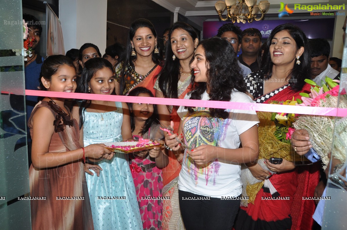 Nithya Menen inaugurates Lakme Salon at Kondapur, Hyderabad