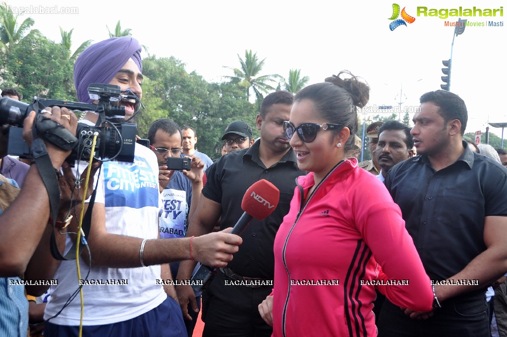 Sania Mirza participates at NDTV-Nirmal Walk for Fitness