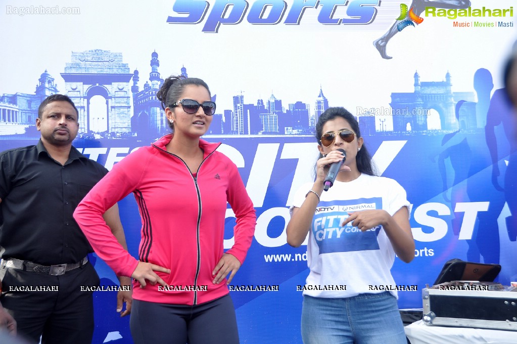 Sania Mirza participates at NDTV-Nirmal Walk for Fitness