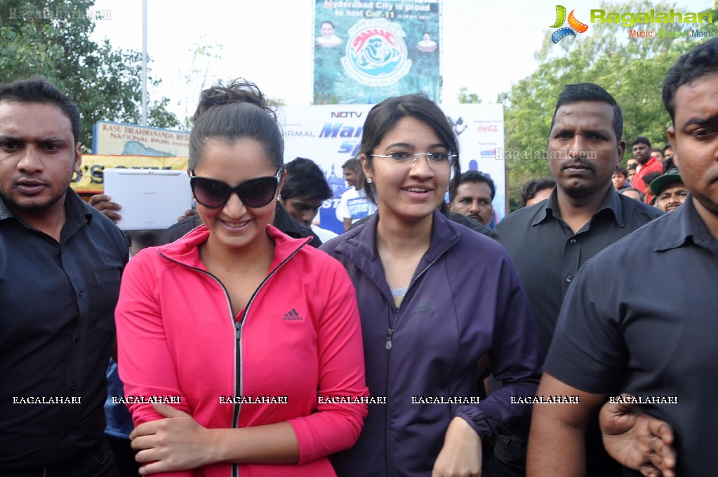 Sania Mirza participates at NDTV-Nirmal Walk for Fitness