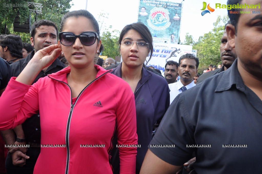 Sania Mirza participates at NDTV-Nirmal Walk for Fitness