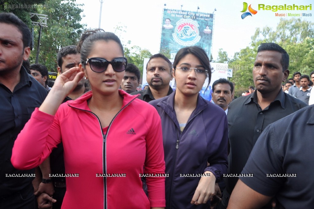 Sania Mirza participates at NDTV-Nirmal Walk for Fitness