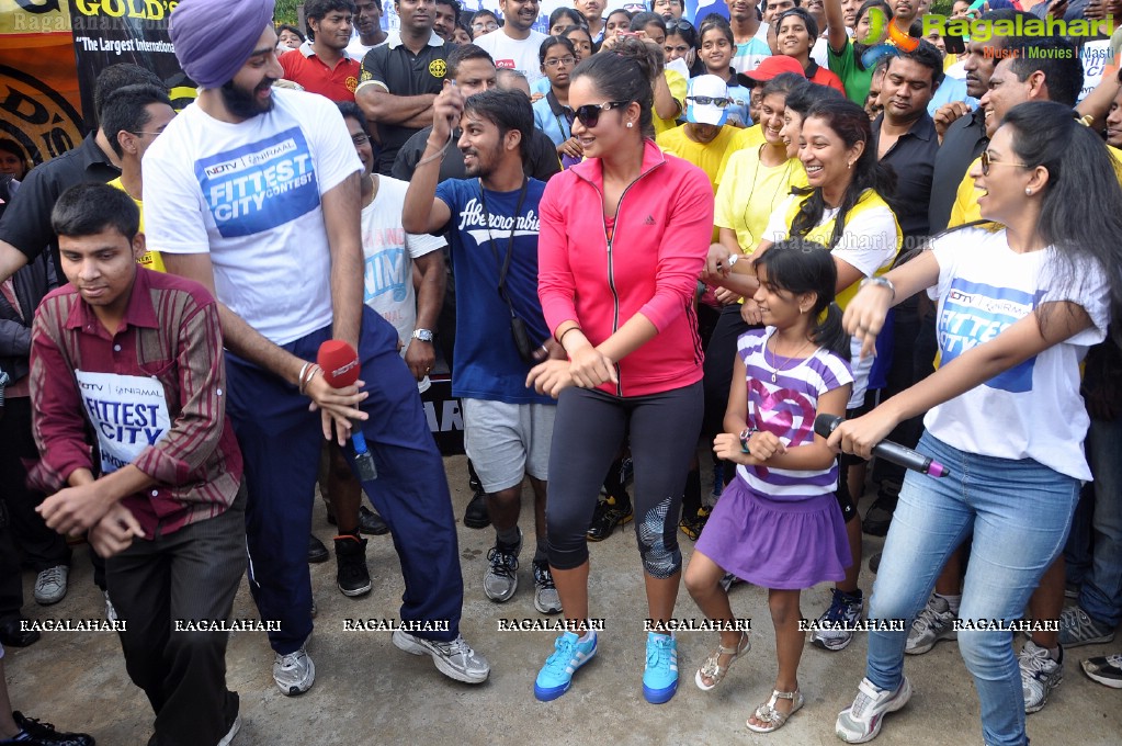 Sania Mirza participates at NDTV-Nirmal Walk for Fitness