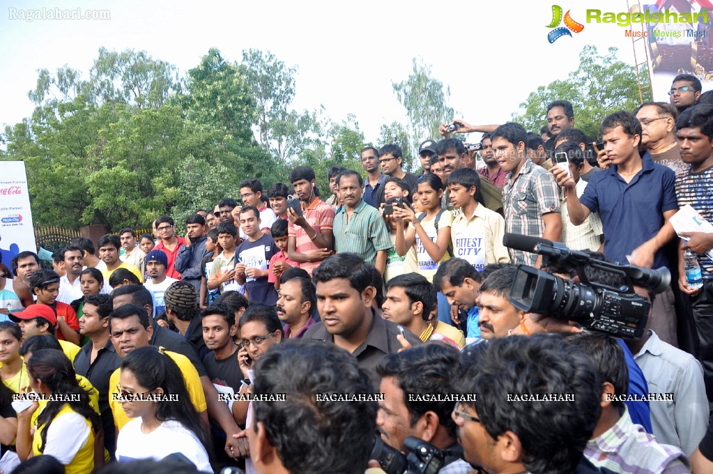 Sania Mirza participates at NDTV-Nirmal Walk for Fitness