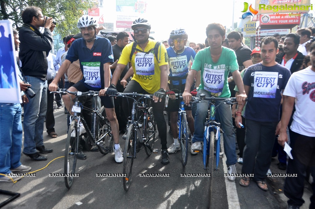 Sania Mirza participates at NDTV-Nirmal Walk for Fitness