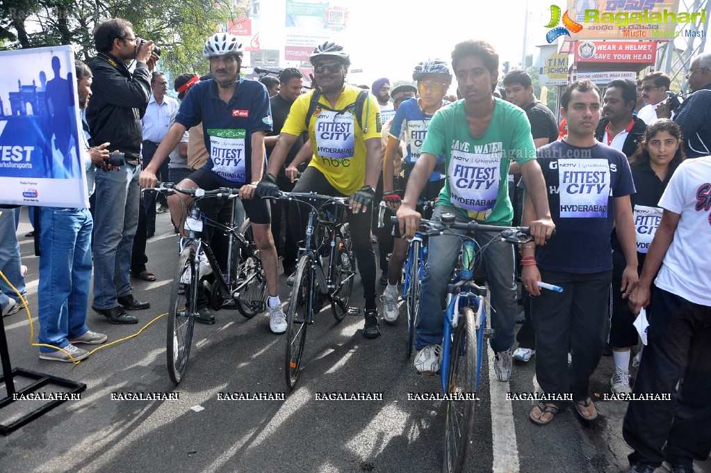 Sania Mirza participates at NDTV-Nirmal Walk for Fitness