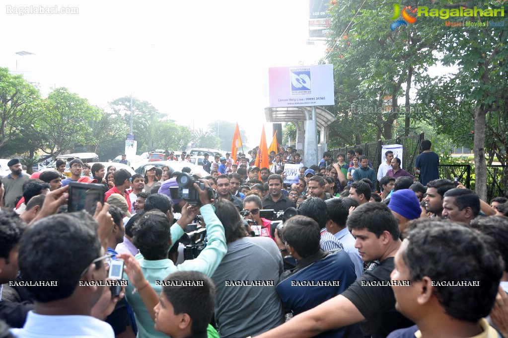 Sania Mirza participates at NDTV-Nirmal Walk for Fitness