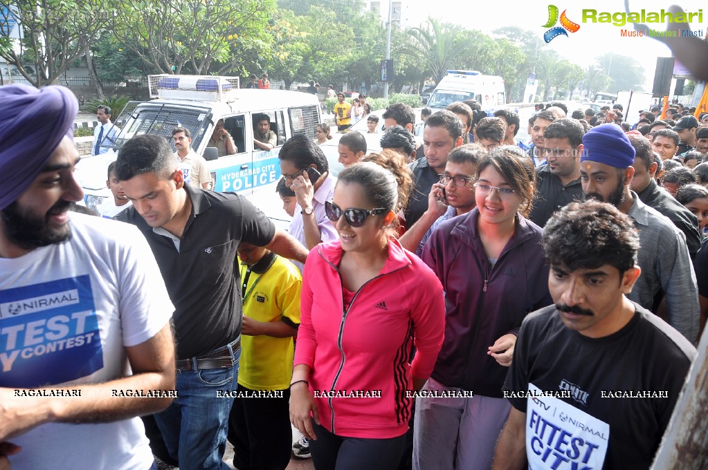 Sania Mirza participates at NDTV-Nirmal Walk for Fitness