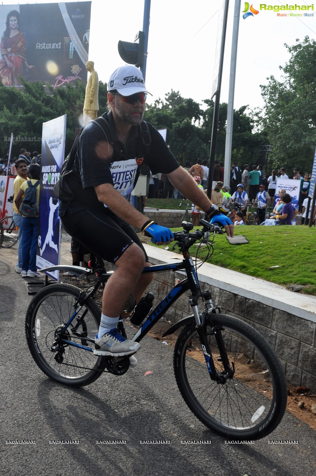 Sania Mirza participates at NDTV-Nirmal Walk for Fitness