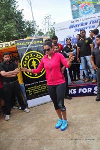 Sania Mirza NDTV Walk for Fitness