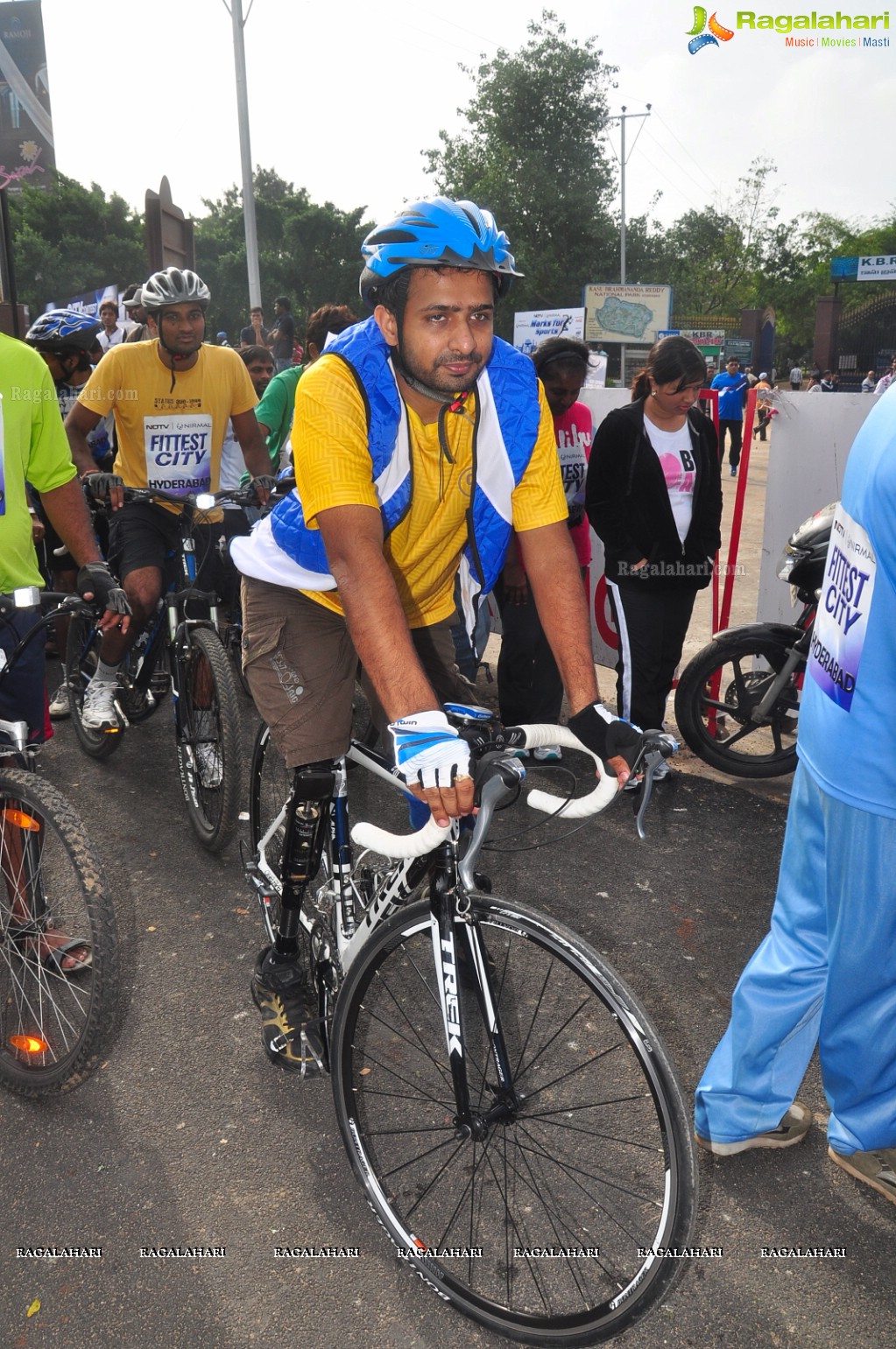 Sania Mirza participates at NDTV-Nirmal Walk for Fitness