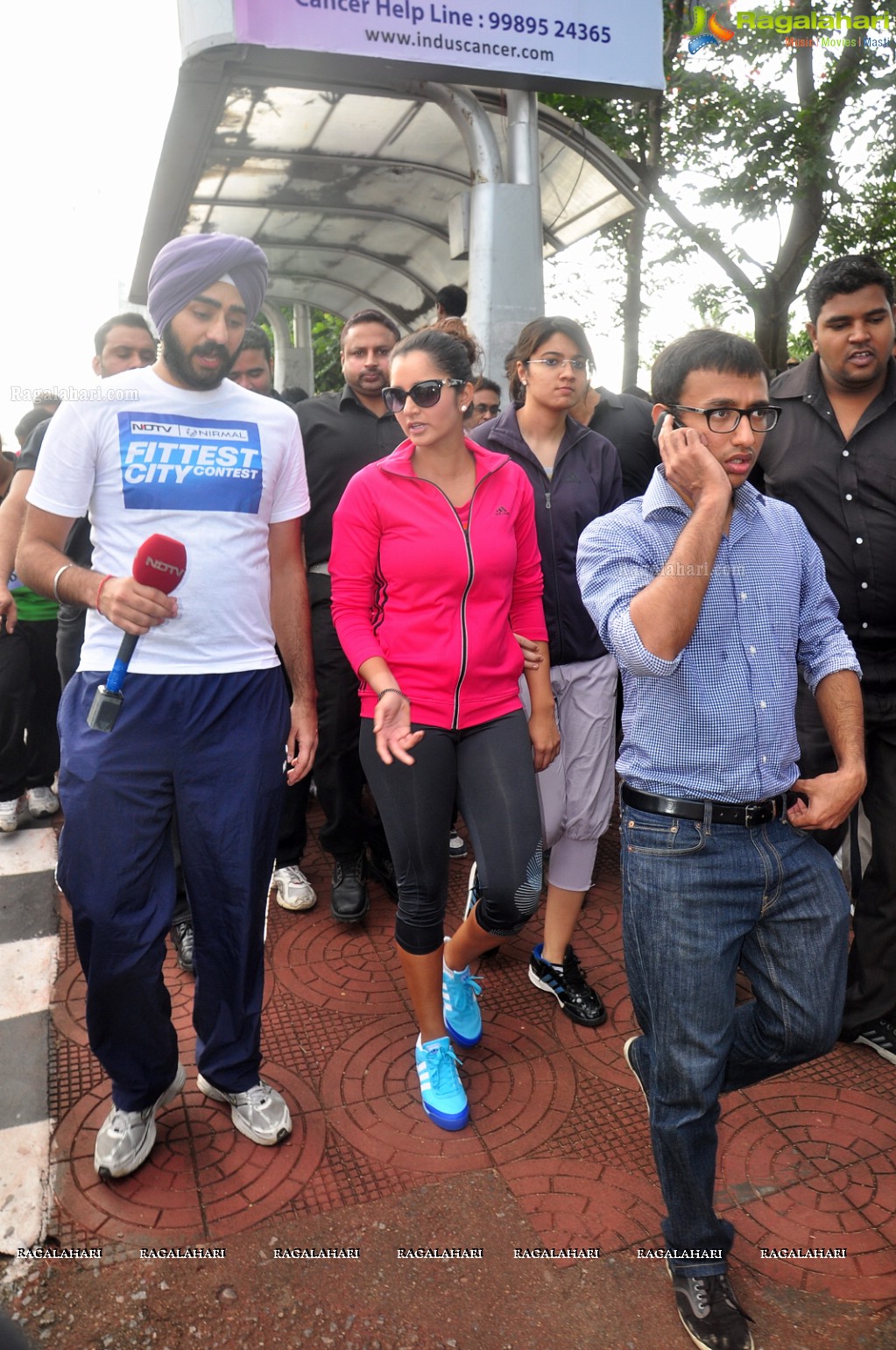 Sania Mirza participates at NDTV-Nirmal Walk for Fitness