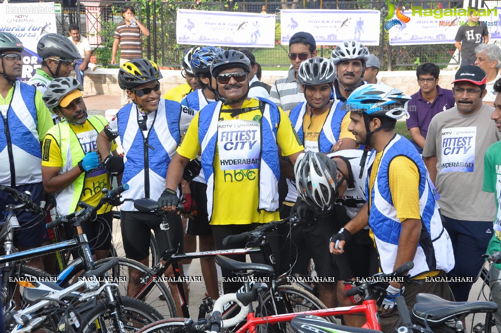 Sania Mirza participates at NDTV-Nirmal Walk for Fitness