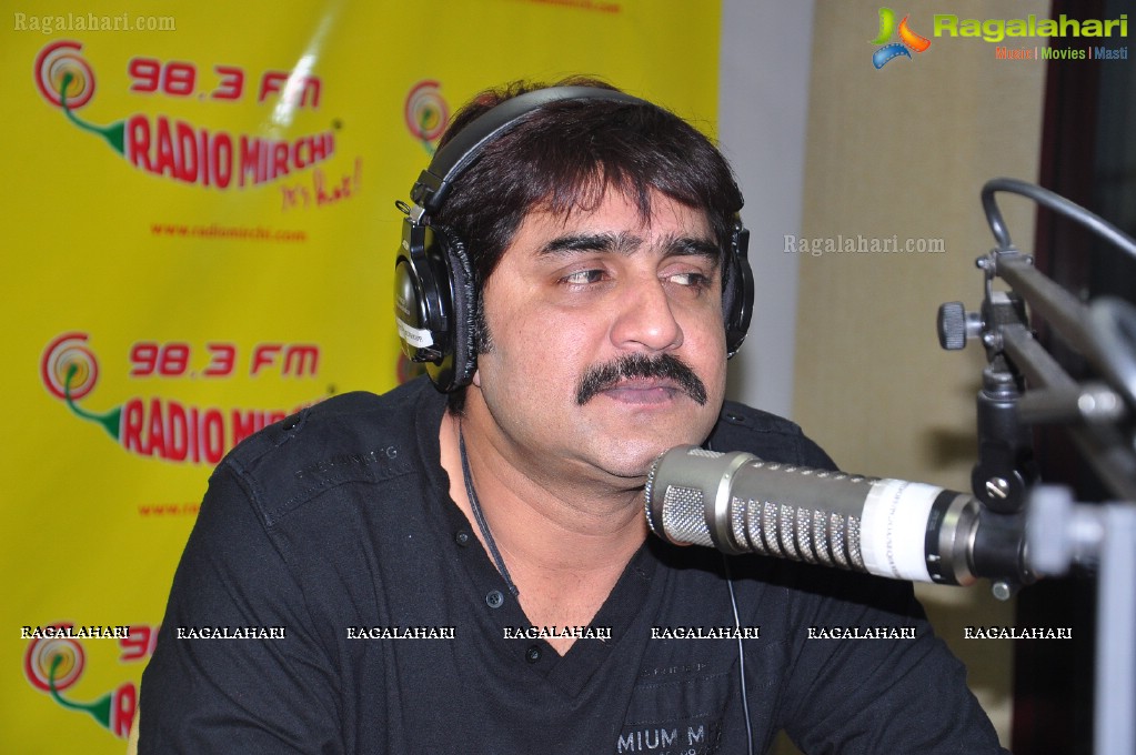 Hero Srikanth visits Mirchi Studios, Hyderabad