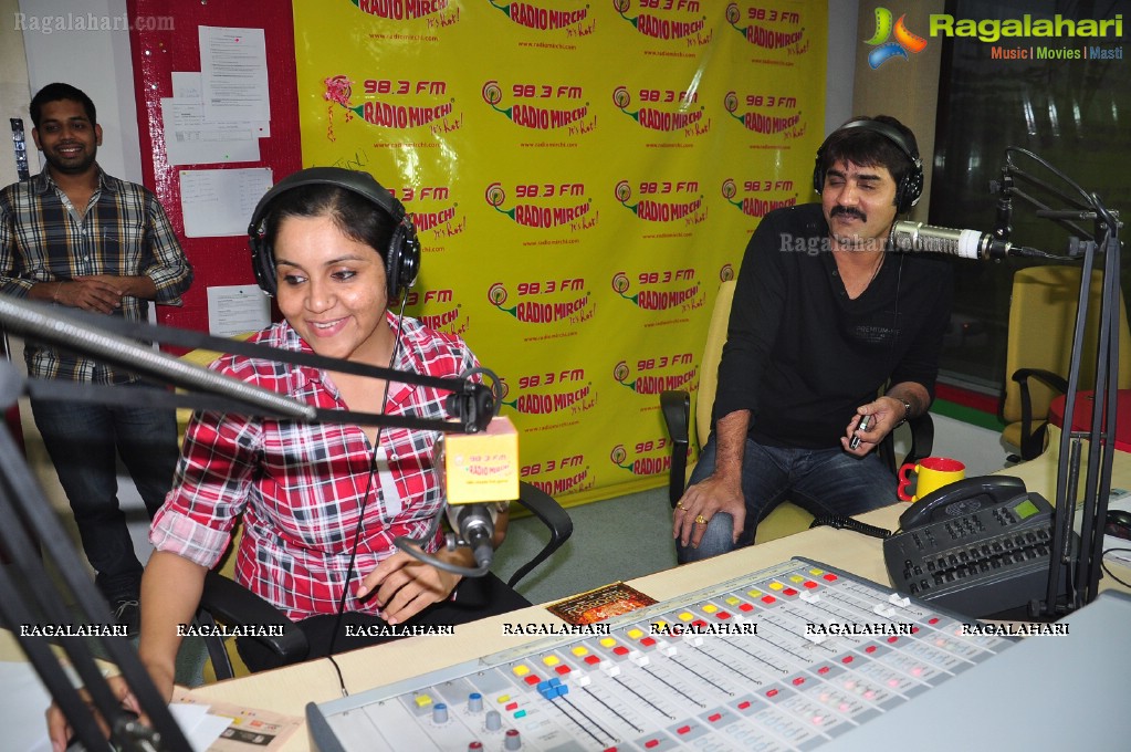 Hero Srikanth visits Mirchi Studios, Hyderabad