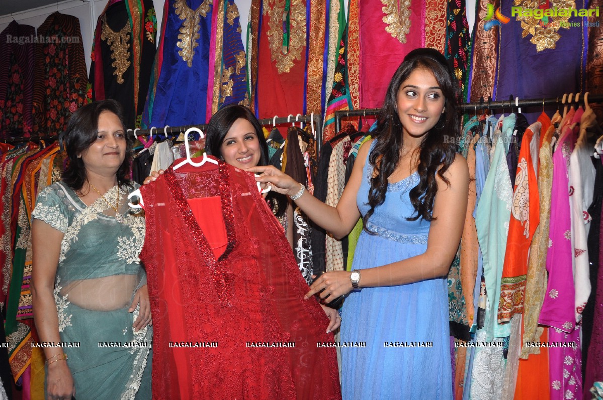 Regina launches D'sire Exhibition & Sale (November 2012) at Taj Krishna, Hyderabad