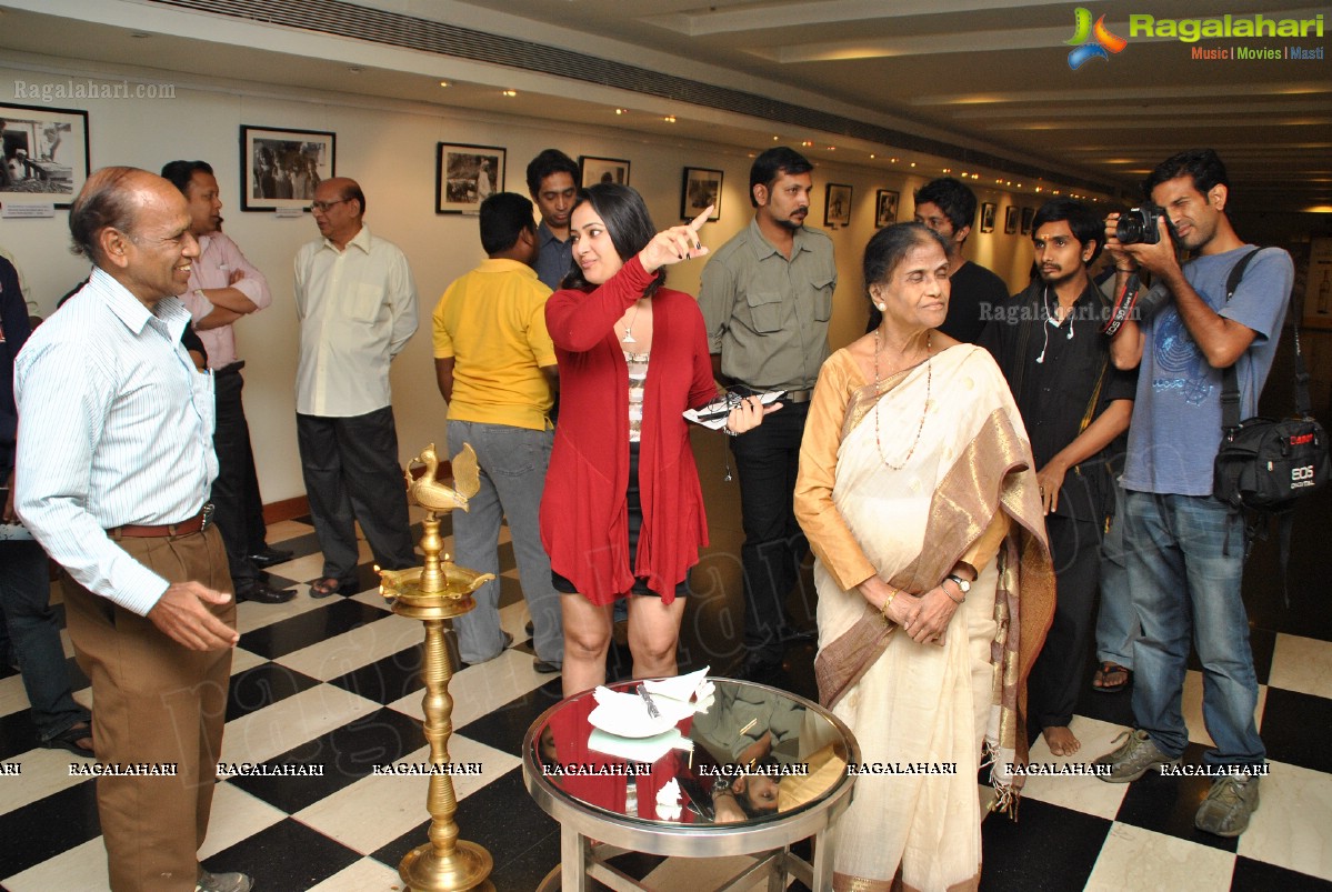 Rumi Photo Exhibition by Shweta Basu Prasad at Marriott Hotel, Hyderabad