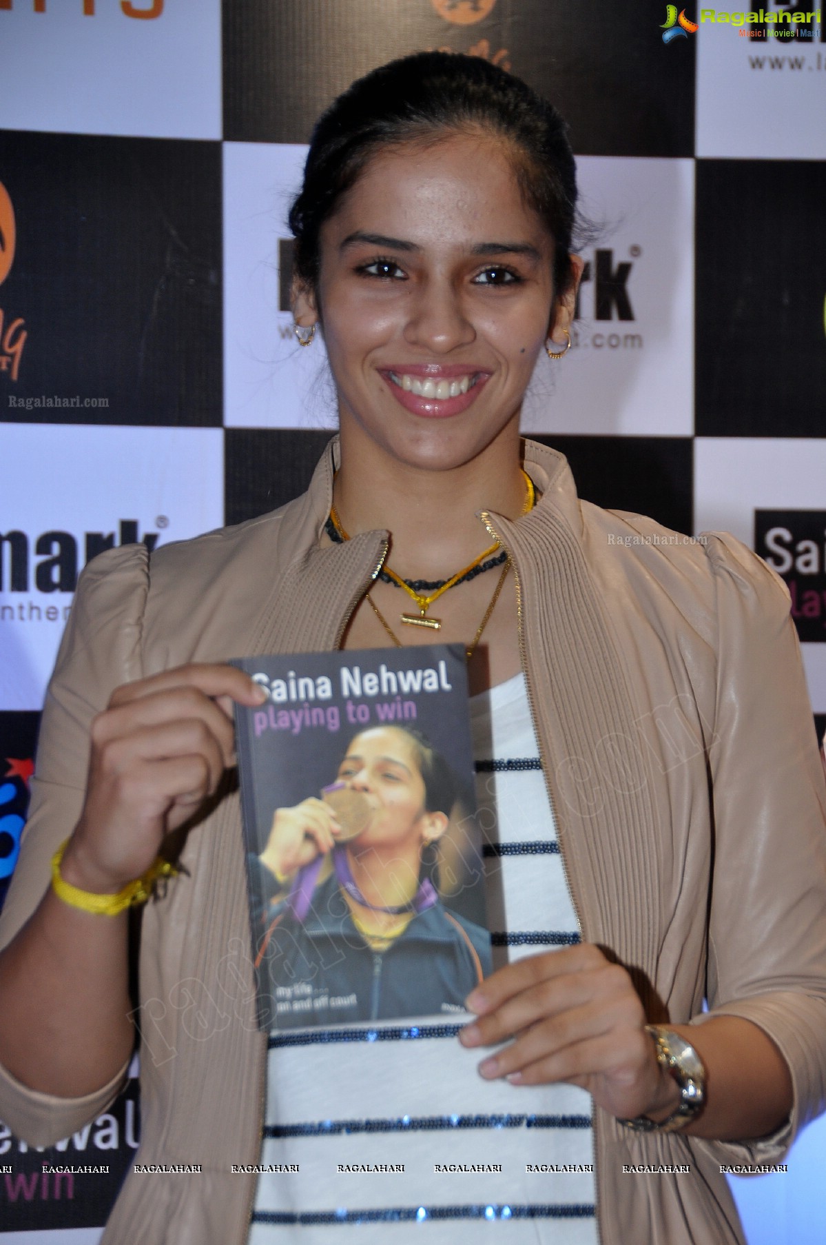 Saina Nehwal Playing to Win - My Life Book Launch by Landmark & Penguin