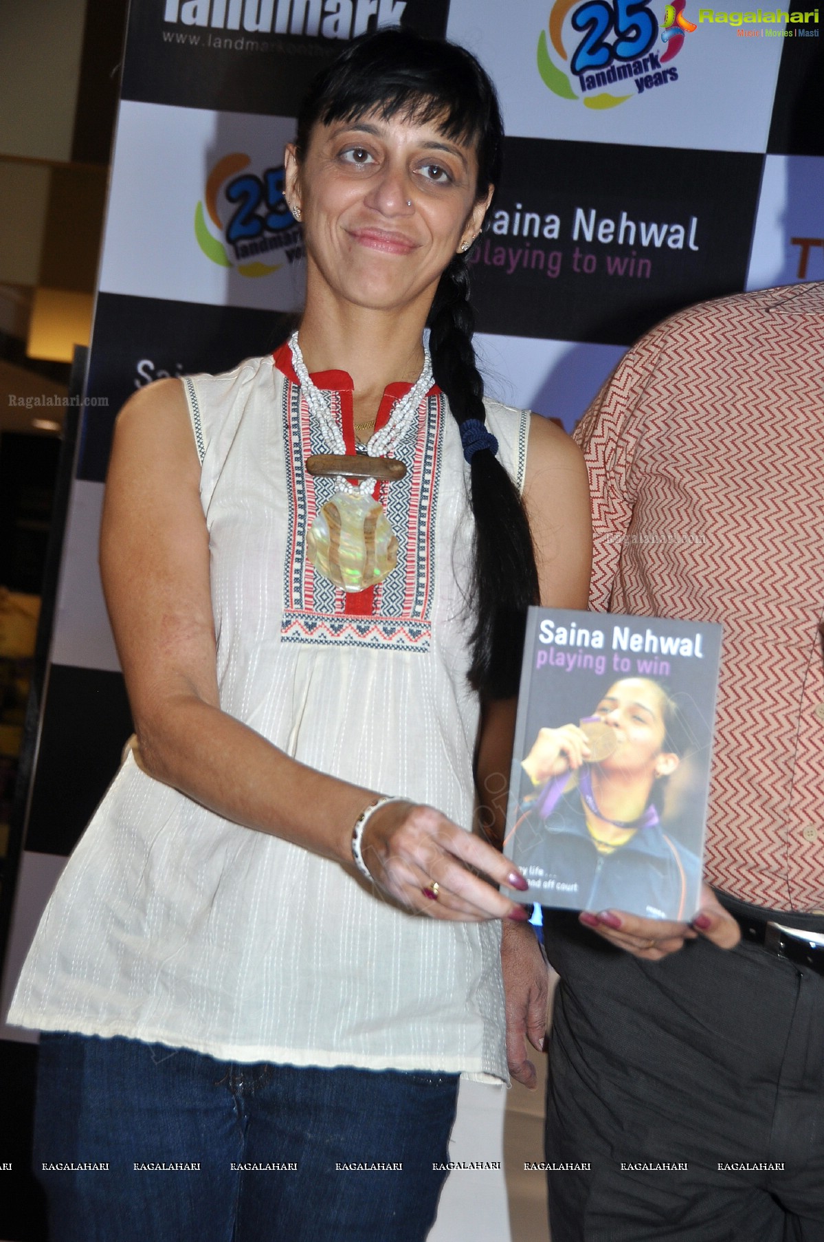 Saina Nehwal Playing to Win - My Life Book Launch by Landmark & Penguin