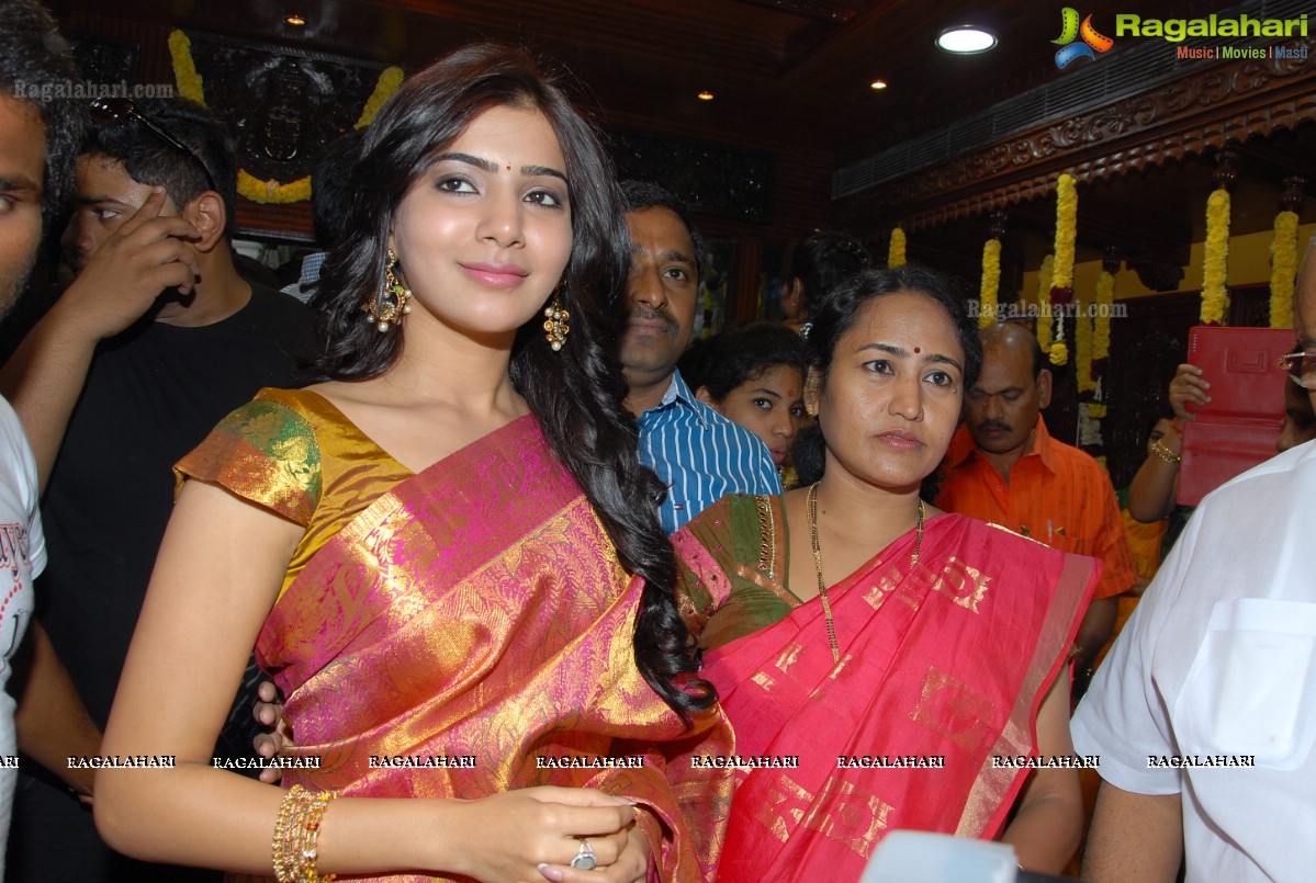 Samantha Launches Chettinad's Showroom, Hyderabad