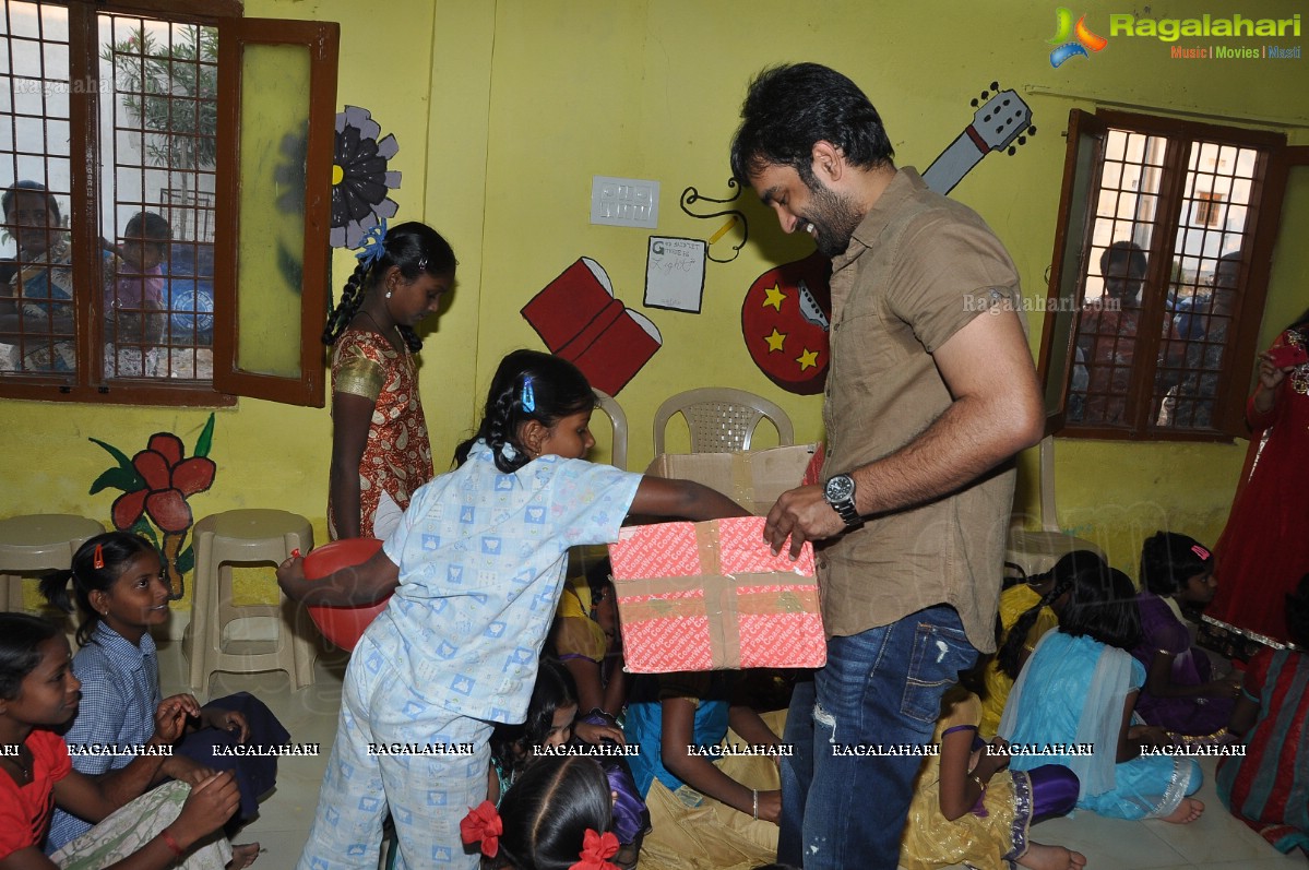 Red FM's Spread A Smile - Diwali Activity