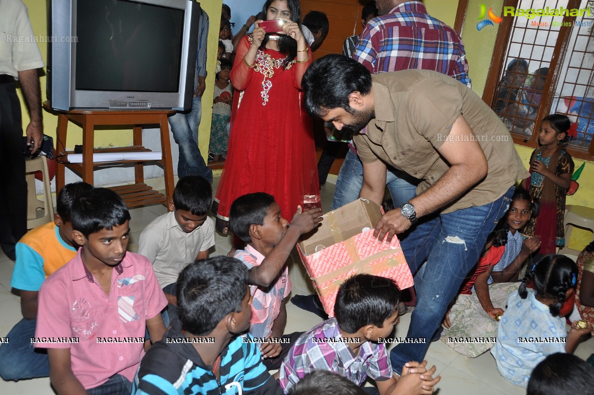 Red FM's Spread A Smile - Diwali Activity