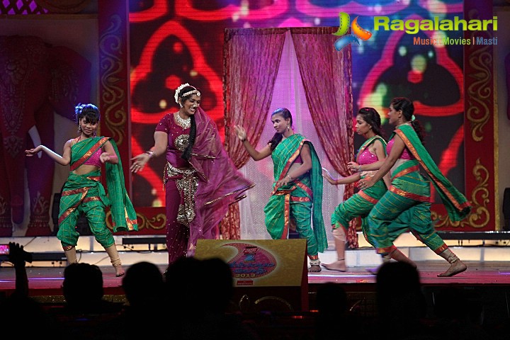 Zee Telugu Kutumbam Awards 2012