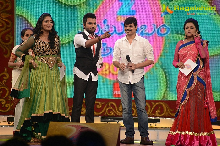 Zee Telugu Kutumbam Awards 2012