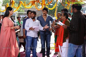 Dhamarukam Shooting Photos