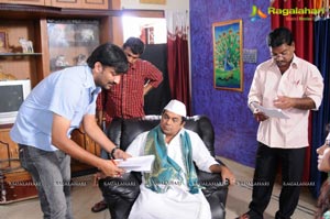 Vasul Raja Shooting Photos