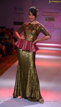 Nithya Bajaj Showstopper Mugdha Godse