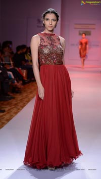 Nithya Bajaj Showstopper Mugdha Godse