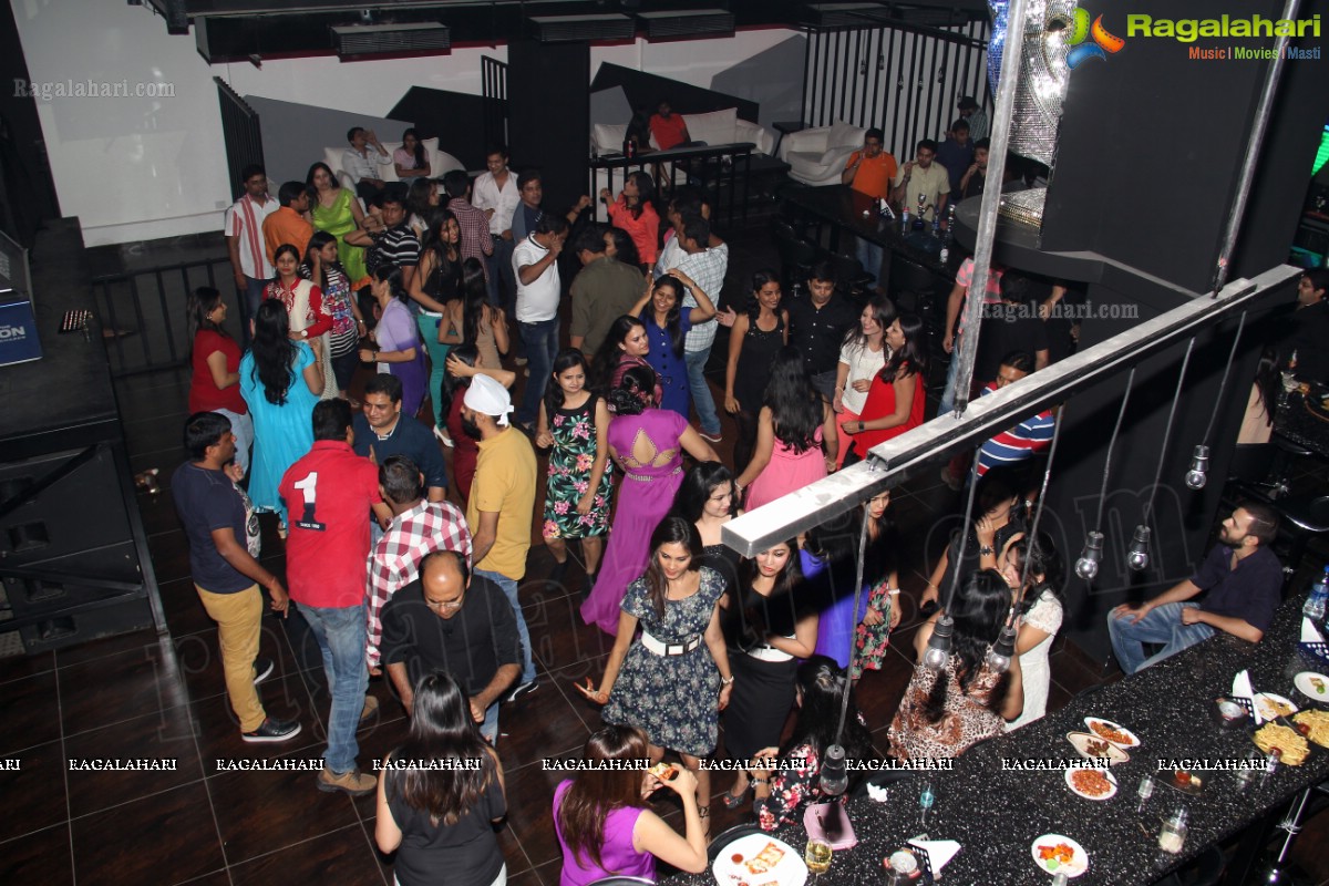 Alok n Anshum's 7th Wedding Anniversary at Bottles N Chimney, Hyderabad