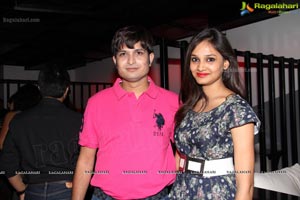 Alok-Anshum 7th Wedding Anniversary