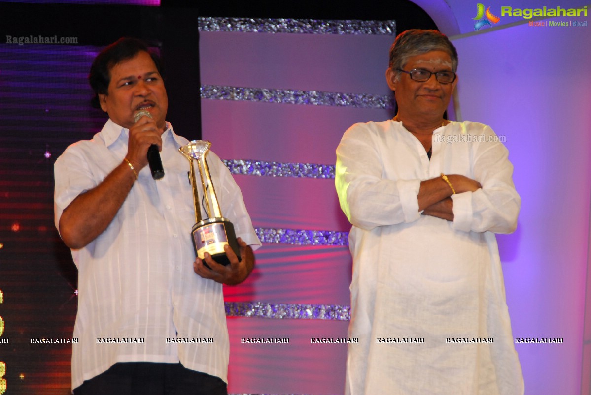 Big Telugu Entertainment Awards 2013