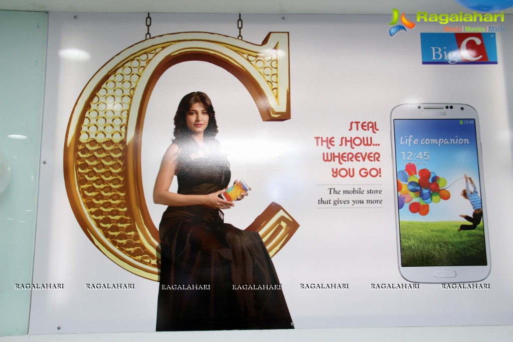 Charmme inaugurates Big C at Ameerpet, Hyderabad