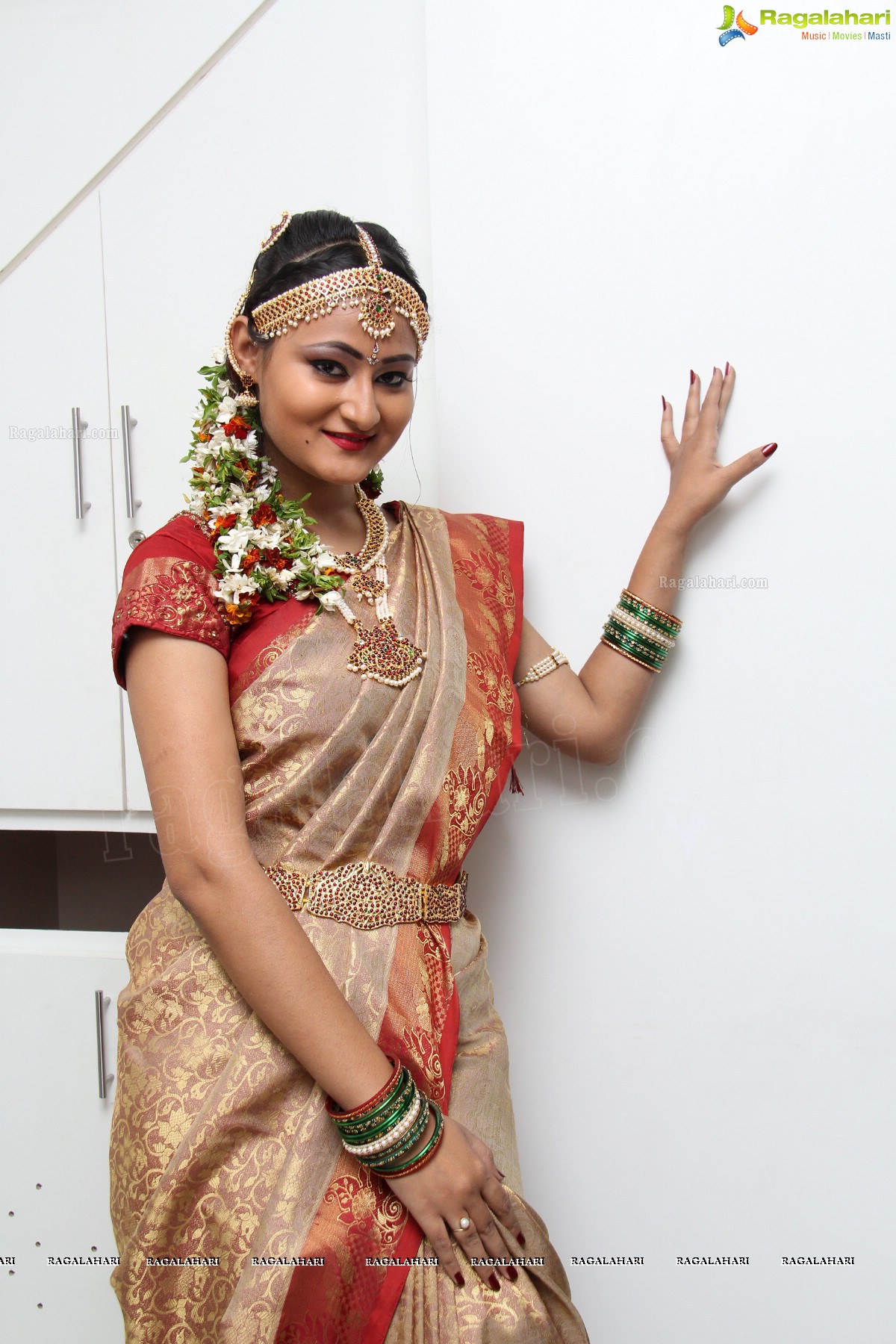 Bridal Make-up to the women of Hyderabad at Lakme, Somajiguda