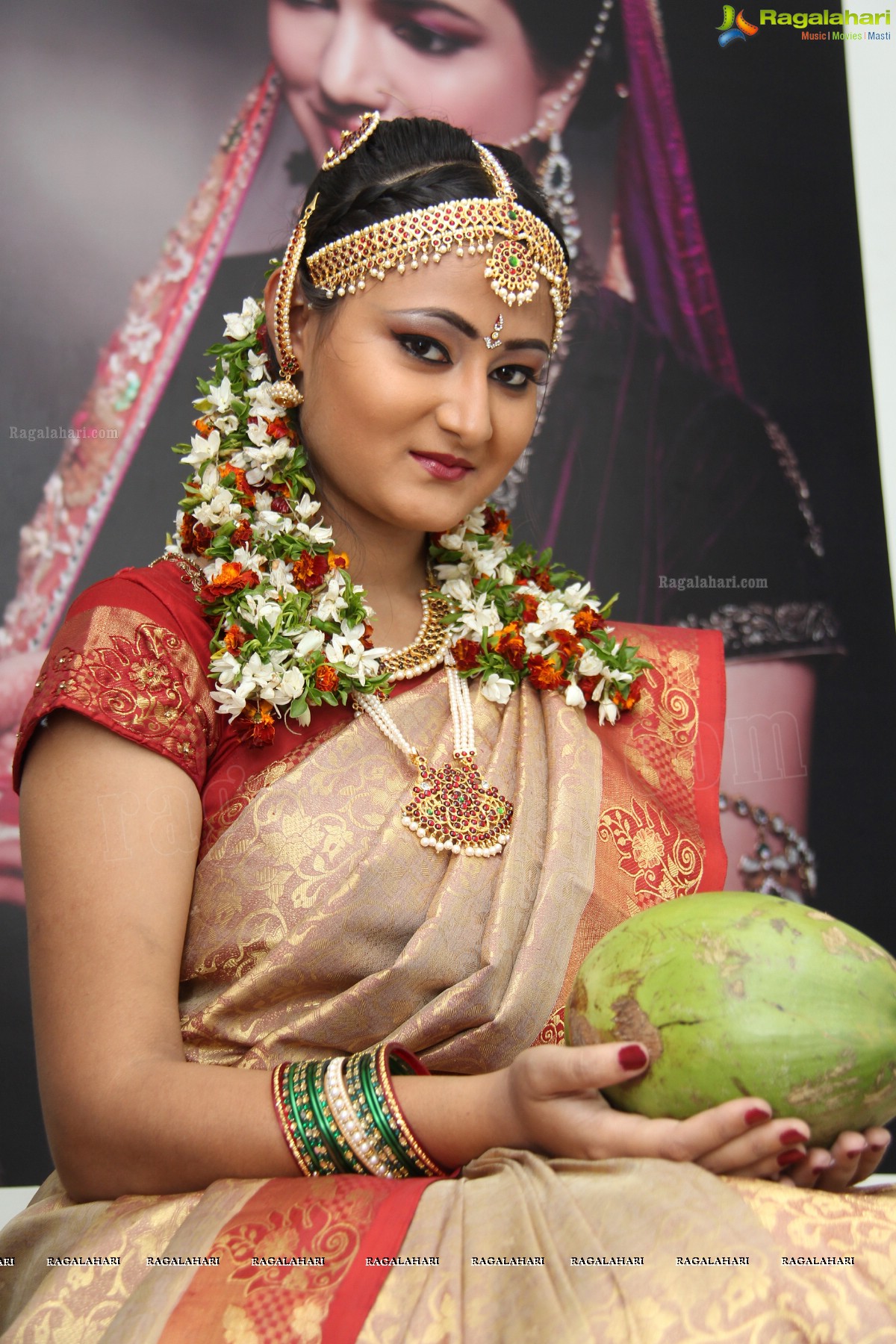 Bridal Make-up to the women of Hyderabad at Lakme, Somajiguda