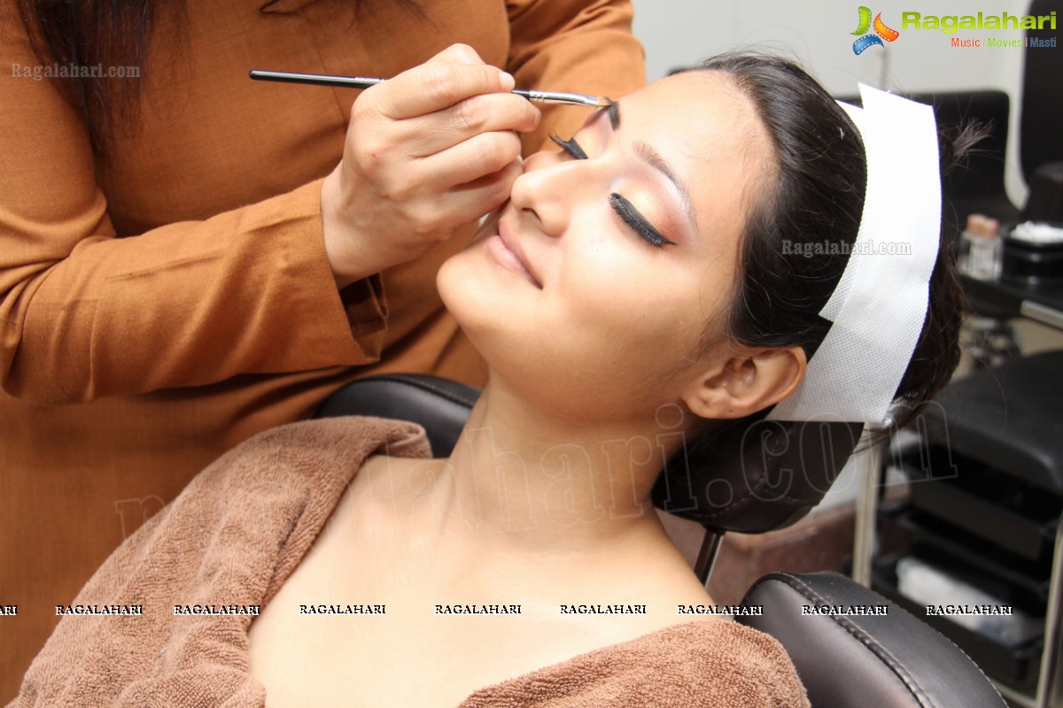 Bridal Make-up to the women of Hyderabad at Lakme, Somajiguda