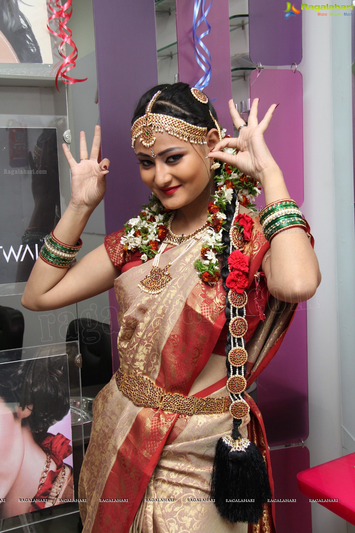 Bridal Make-up to the women of Hyderabad at Lakme, Somajiguda