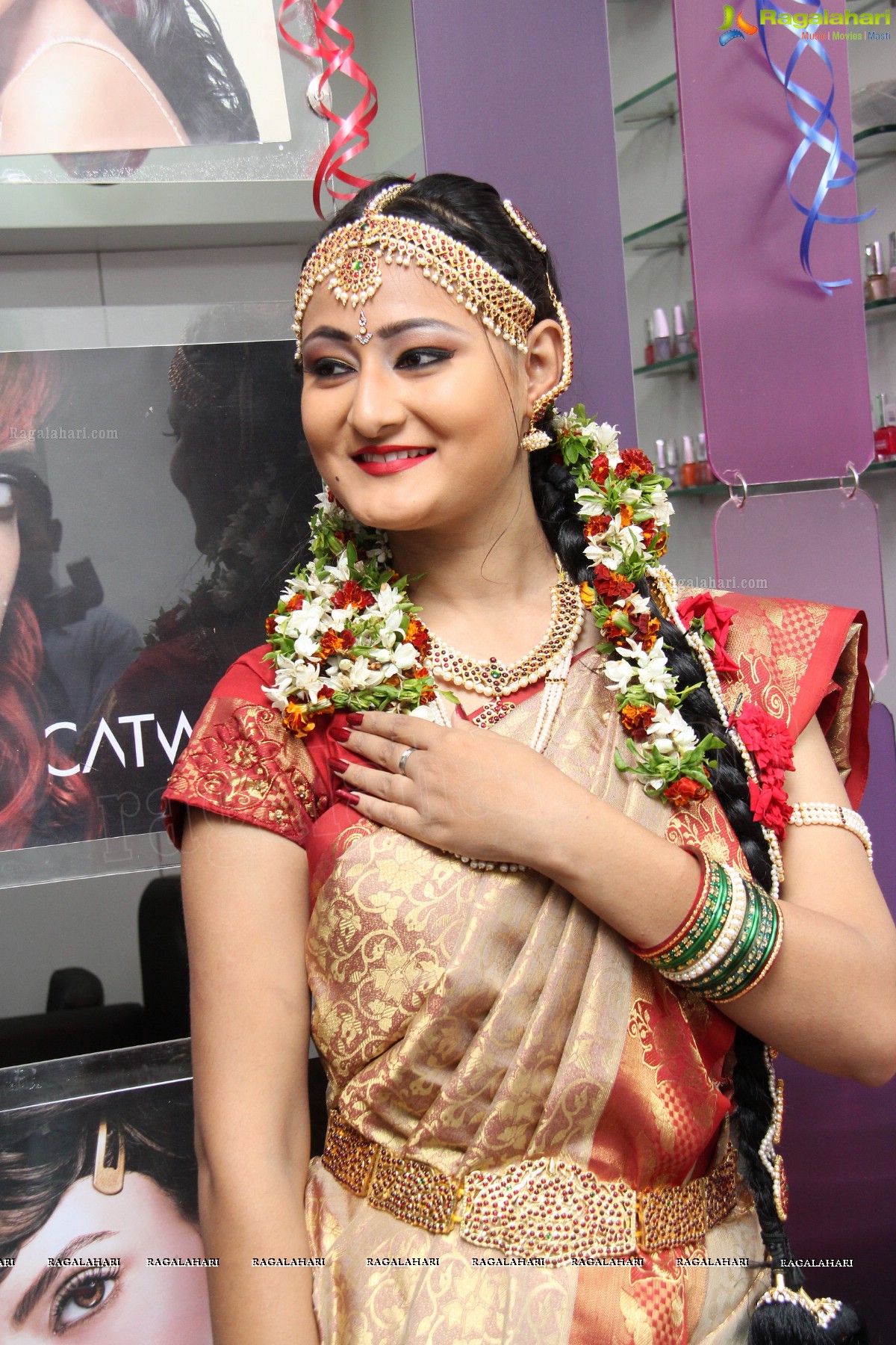 Bridal Make-up to the women of Hyderabad at Lakme, Somajiguda